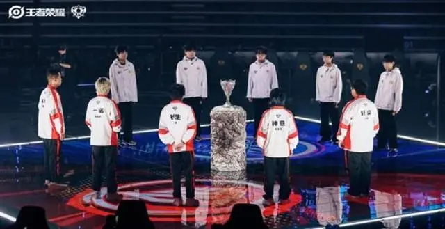 屡屡完成完, 兵线劣势